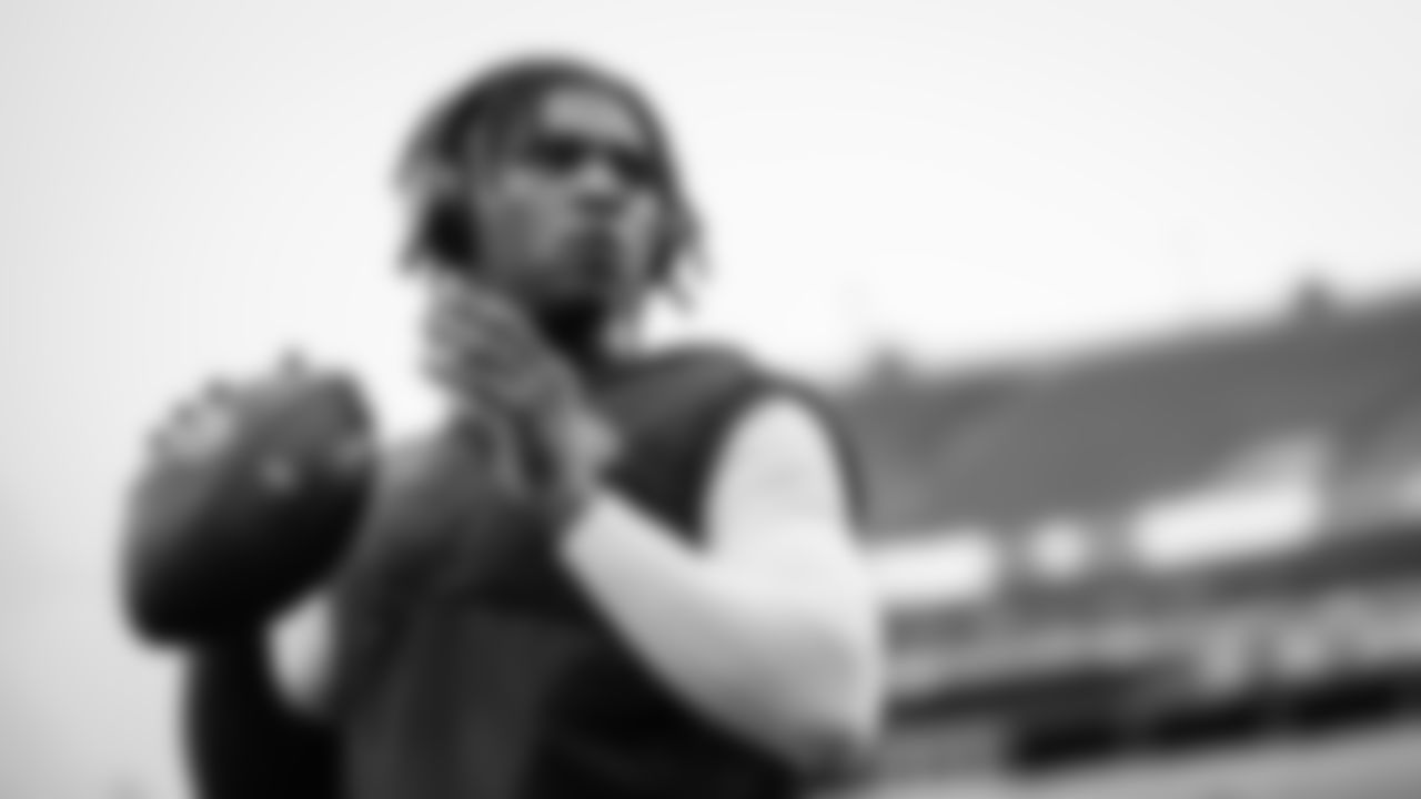 The Tennessee Titans and the Jacksonville Jaguars compete at EverBank Stadium on January 04, 2026 in Jacksonville, FL. Photo By Donald Page/Tennessee Titans