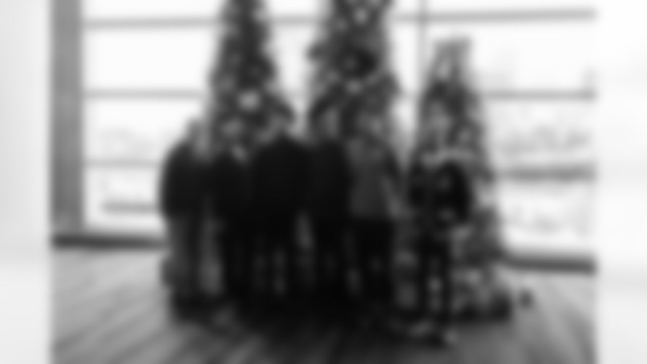 Mr. Football Awards on December 09, 2025 in Nashville, TN. Photo By Beau Brune/Tennessee Titans