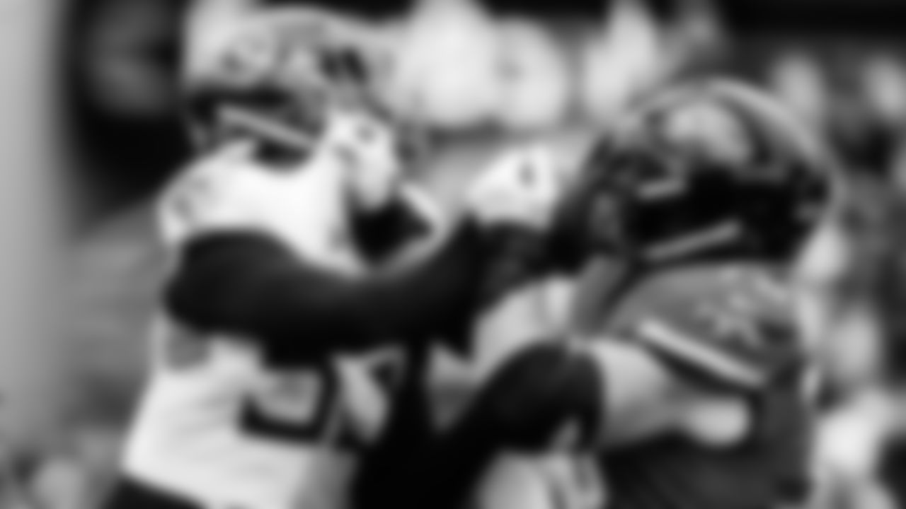 Outside linebacker Jihad Ward #53 of the Tennessee Titans during the game between the Tennessee Titans and the Jacksonville Jaguars at EverBank Stadium on January 04, 2026 in Jacksonville, FL. Photo By Jessie Rogers/Tennessee Titans