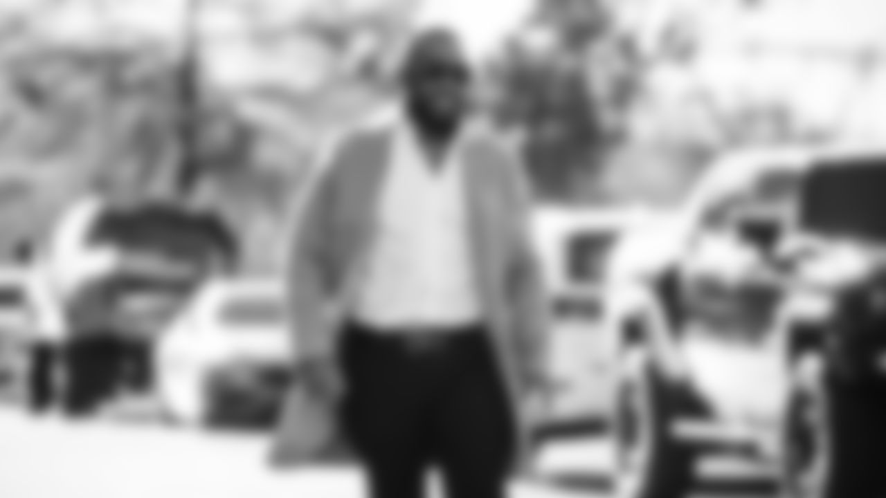 The Tennessee Titans and the Kansas City Chiefs compete at Nissan Stadium on December 21, 2025 in Nashville, TN. Photo By Donald Page/Tennessee Titans