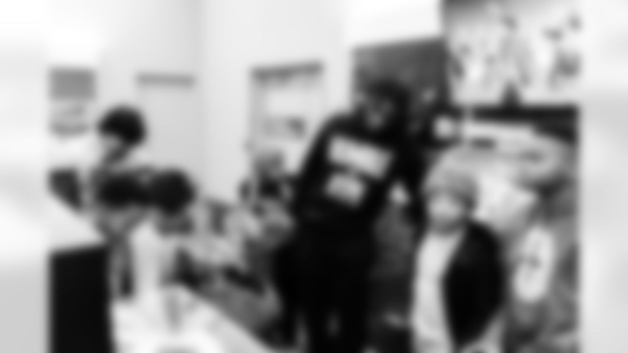 Quarterback Cam Ward #1 of the Tennessee Titans partners with Preston Taylor Ministries to take 8 kids holiday shopping on December 16, 2025 in Nashville, TN. Photo By Jessie Rogers/Tennessee Titans