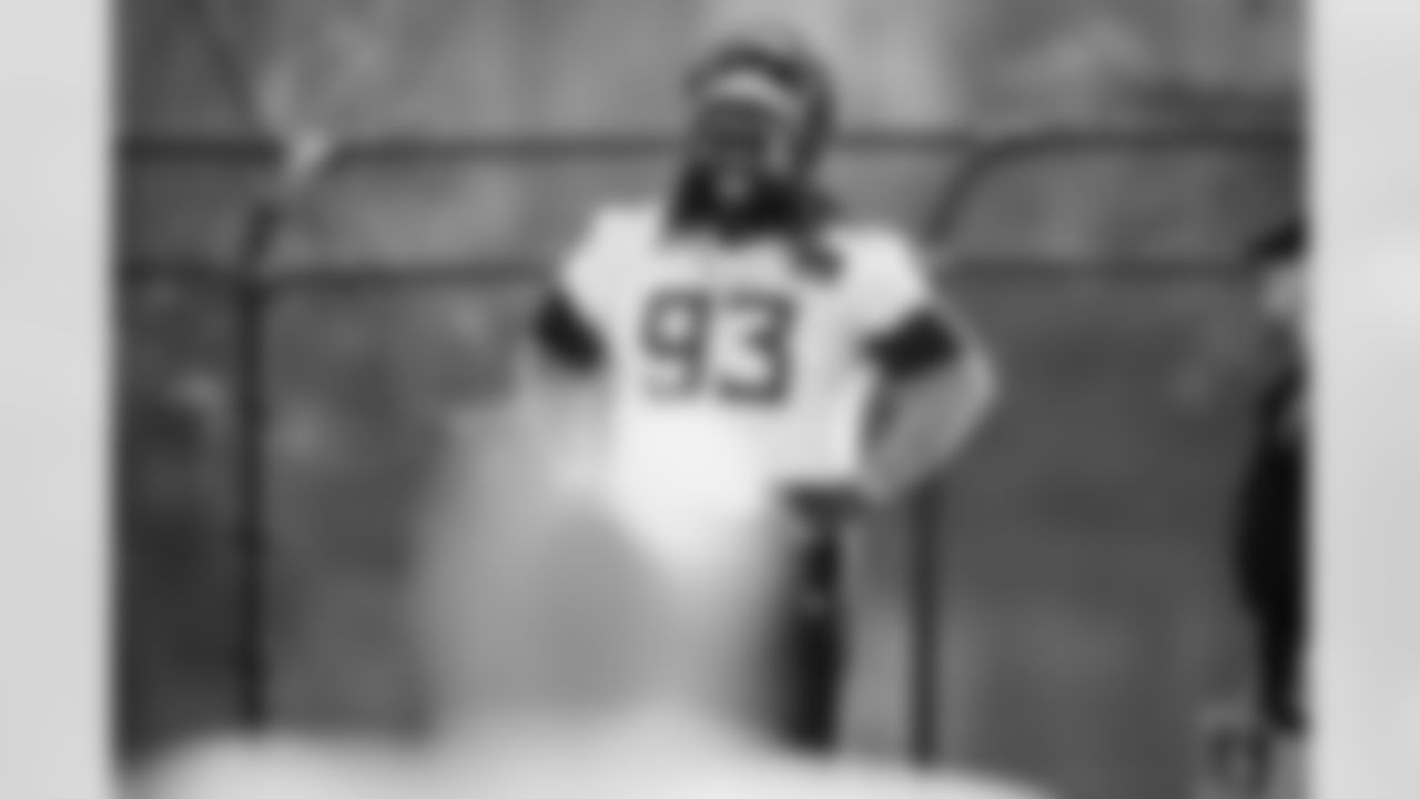 Defensive tackle T'Vondre Sweat #93 of the Tennessee Titans during practice at the Ascension Saint Thomas Sports Park on December 24, 2025 in Nashville, TN. Photo By Beau Brune/Tennessee Titans