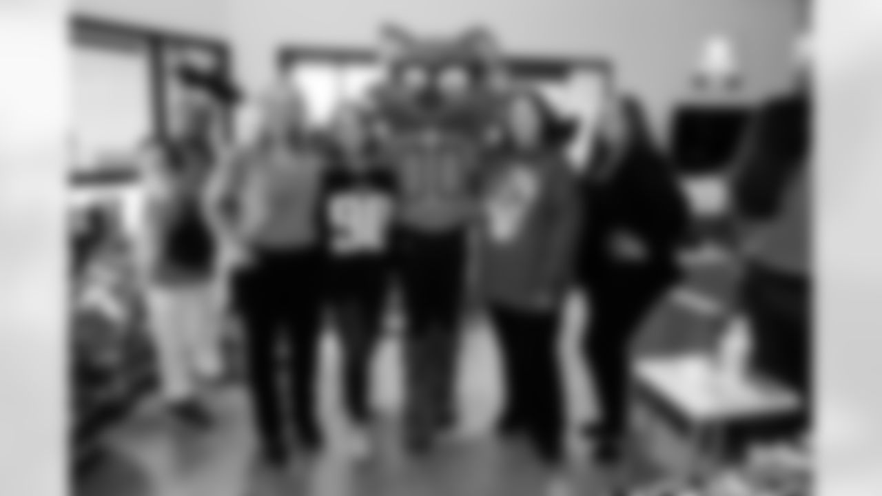 Titan Up Friday Caravan on October 17, 2025 in Nashville, TN. Photo By Beau Brune/Tennessee Titans