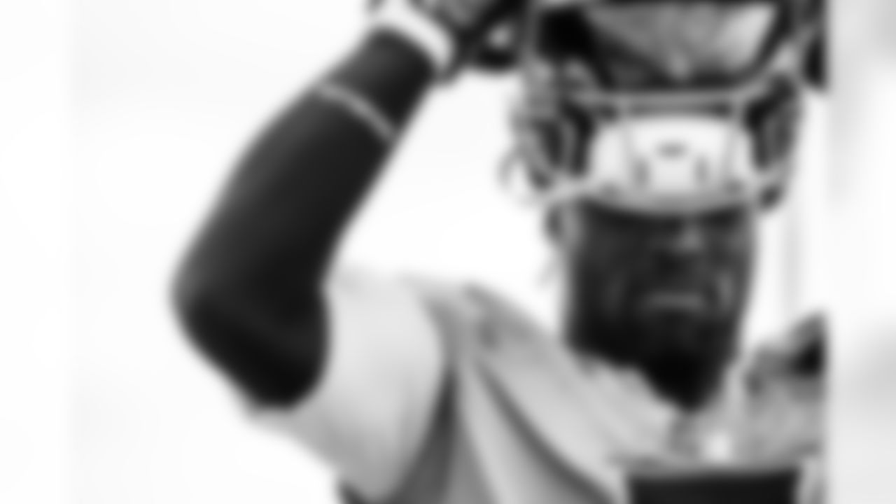 Running back Tyjae Spears #2 of the Tennessee Titans during practice at the Ascension Saint Thomas Sports Park on October 30, 2025 in Nashville, TN. Photo By Donald Page/Tennessee Titans