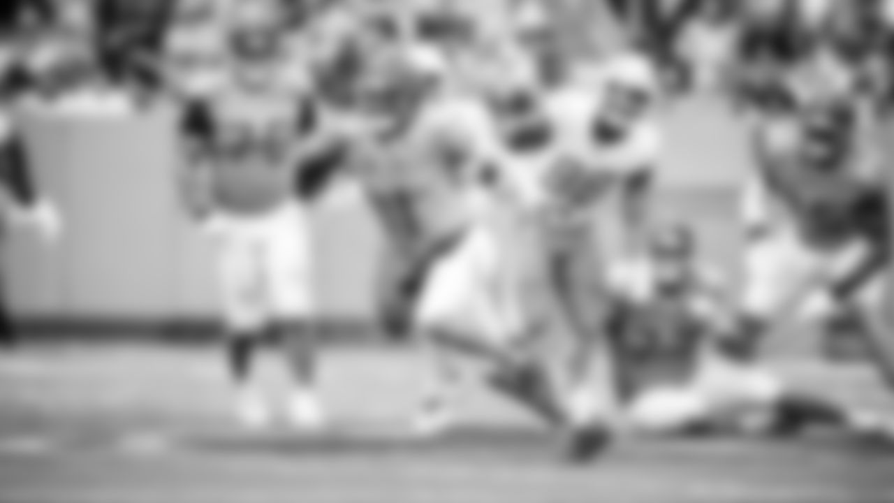 The Tennessee Titans and the Los Angeles Chargers compete at Nissan Stadium on November 02, 2025 in Nashville, TN. Photo B Donald Page/Tennessee Titans