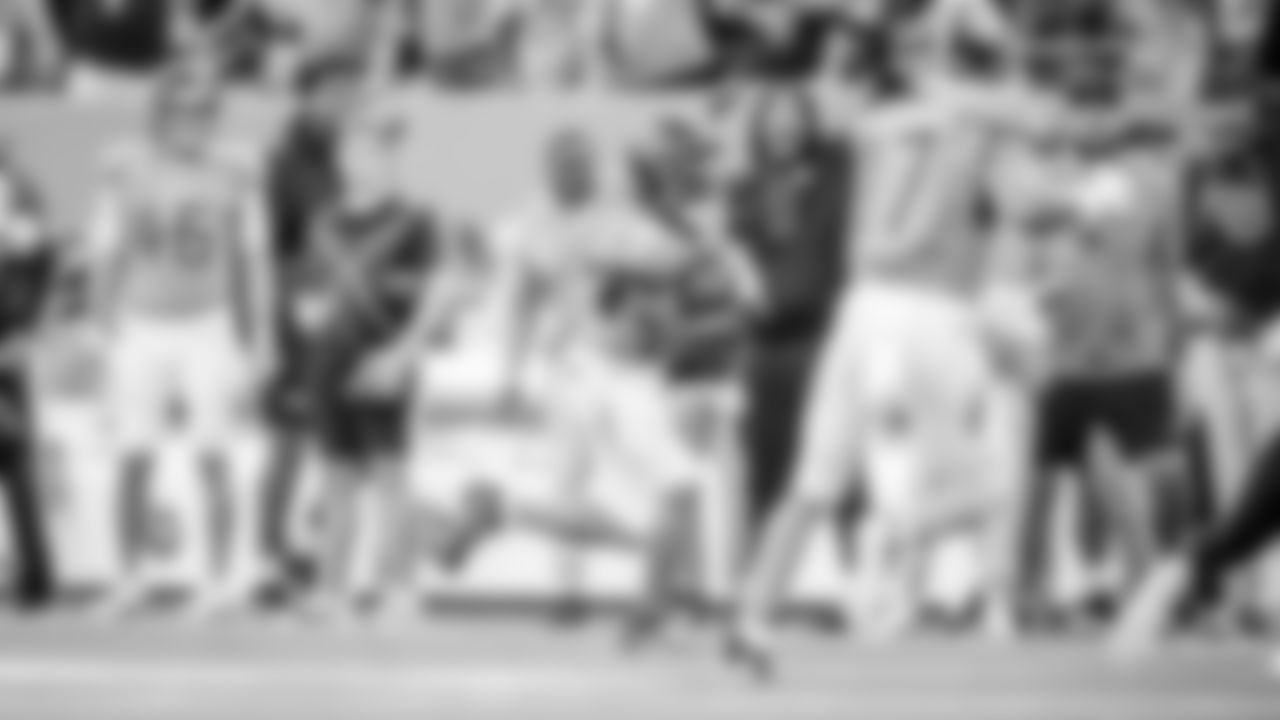 The Tennessee Titans and the New Orleans Saints compete at Nissan Stadium on December 28, 2025 in Nashville, TN. Photo By Jessie RogersTennessee Titans