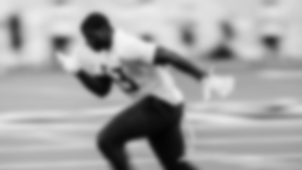 Outside linebacker Oluwafemi Oladejo #53 of the Tennessee Titans during phase 2 workouts at the Ascension Saint Thomas Sports Park on May 20, 2025 in Nashville, TN. Photo By Donald Page/Tennessee Titans