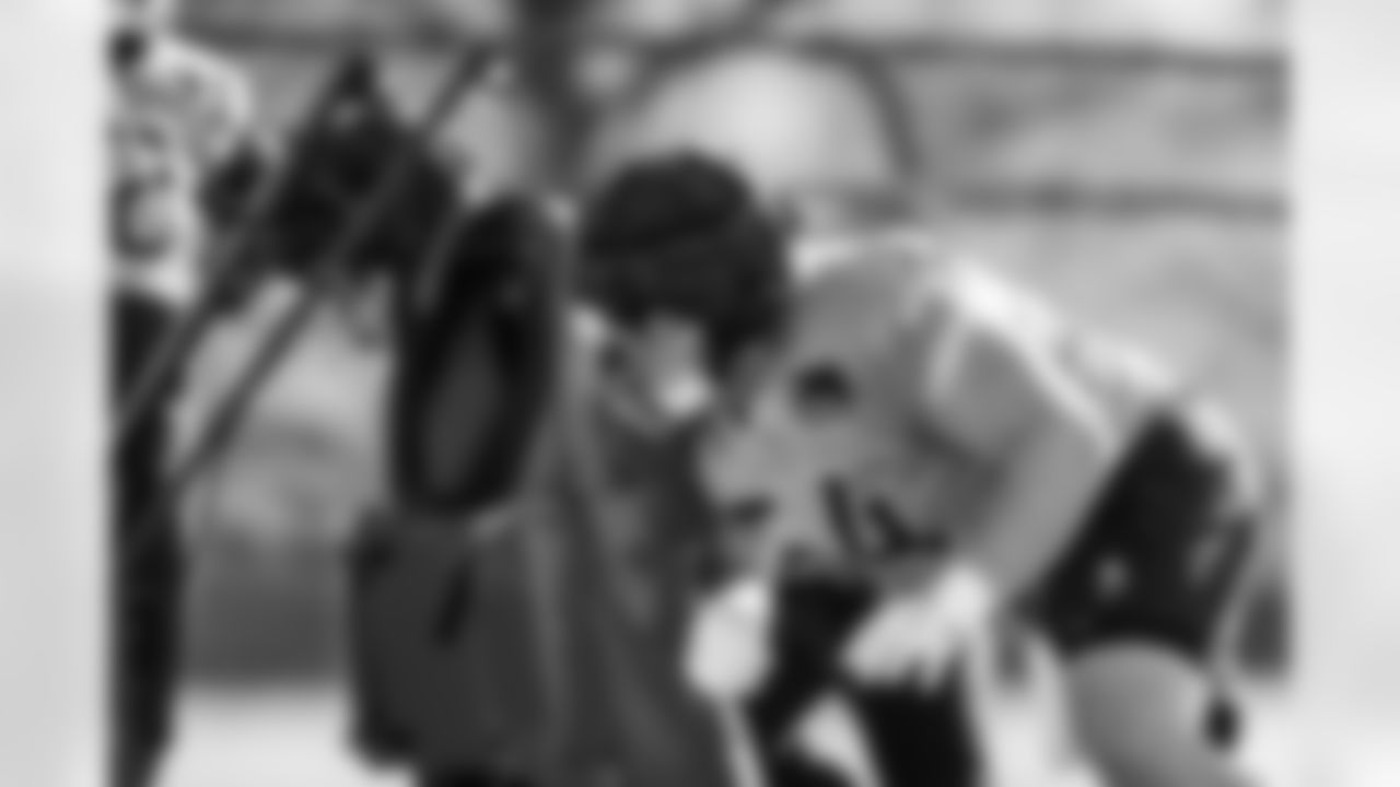 Guard Jackson Slater #64 of the Tennessee Titans during practice at the Ascension Saint Thomas Sports Park on December 11, 2025 in Nashville, TN. Photo By Jessie Rogers/Tennessee Titans