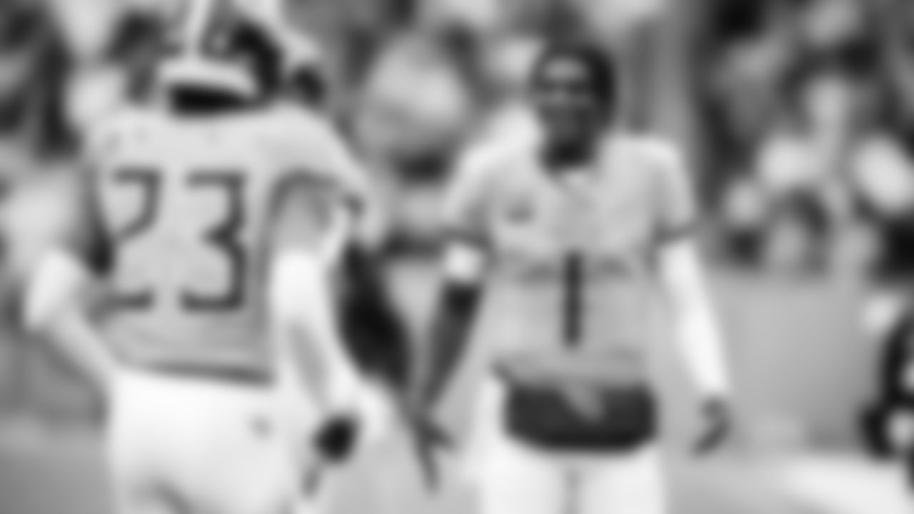 The Tennessee Titans and the Los Angeles Chargers compete at Nissan Stadium on November 02, 2025 in Nashville, TN. Photo B Beau Brune/Tennessee Titans