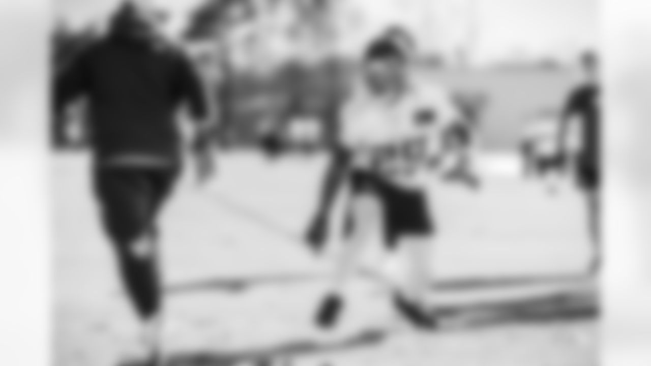 Cornerback Keydrain Calligan #29 of the Tennessee Titans during practice at the Ascension Saint Thomas Sports Park on November 26, 2025 in Nashville, TN. Photo By Donald Page/Tennessee Titans