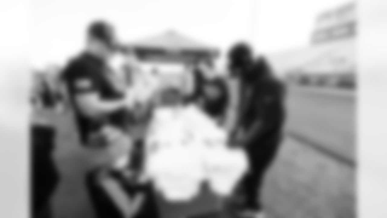 Salute to Service Field Day on November 13, 2025 in Clarksville, TN. Photo By Beau Brune/Tennessee Titans