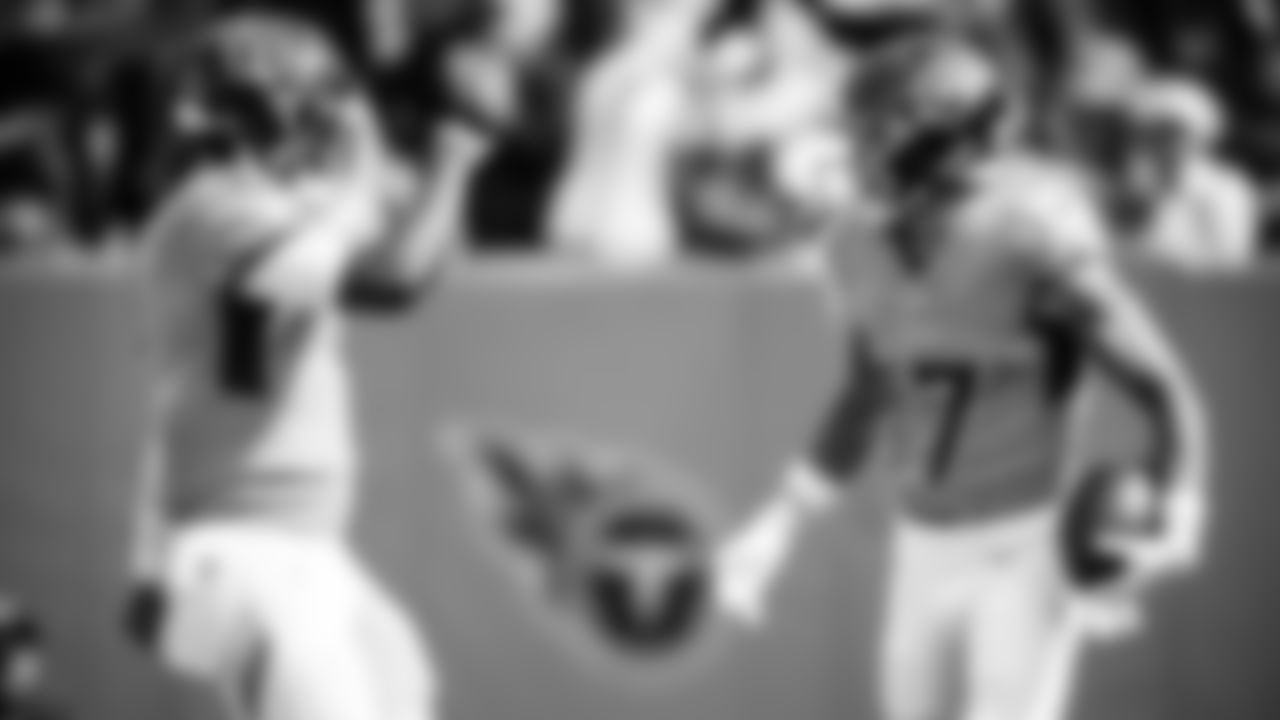 Quarterback Cam Ward #1 of the Tennessee Titans and Wide receiver Chimere Dike #17 of the Tennessee Titans during the game between the Tennessee Titans and the New England Patriots at Nissan Stadium on October 19, 2025 in Nashville, TN. Photo By Tennessee Titans