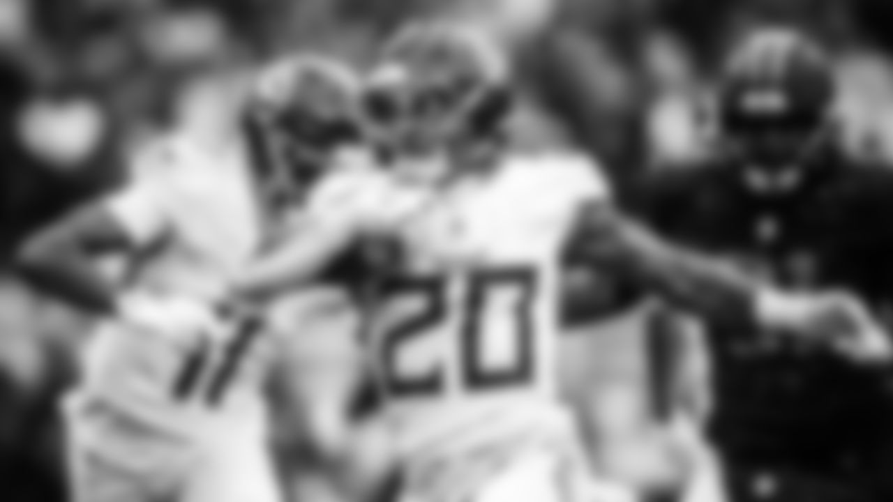 Running back Tony Pollard #20 of the Tennessee Titans during the game between the Tennessee Titans and the Cleveland Browns at Huntington Bank Field on December 07, 2025 in Cleveland, OH. Photo By Donald Page/Tennessee Titans