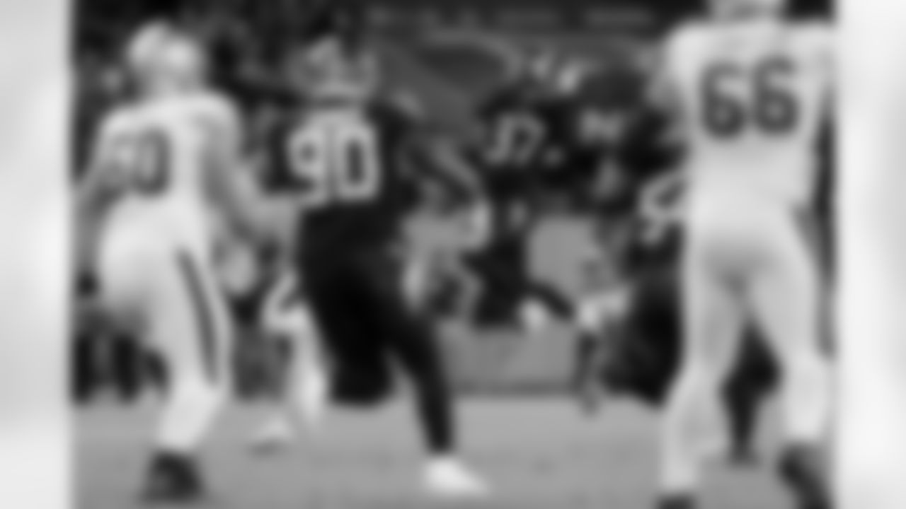 Tennessee Titans safety Amani Hooker (37) makes a catch for an interception during an NFL football game against the San Francisco 49ers, Thursday, Dec. 23, 2021, Nashville, TN. The Titans won 20-17. (Aaron Doster via AP)