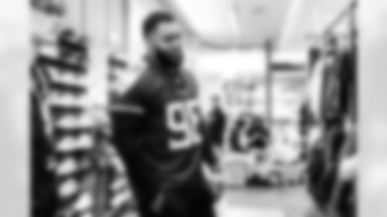 Defensive lineman Jeffery Simmons #98 of the Tennessee Titans partners with Big Brothers Big Sisters of Middle Tennessee to take 9th and 10th graders shopping at JD Sports on December 10, 2024 in Nashville, TN. Photo By Donald Page/Tennessee Titans