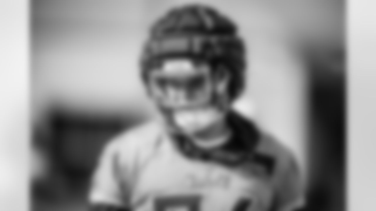 Tight end Gunnar Helm #84 of the Tennessee Titans during practice at the Ascension Saint Thomas Sports Park on December 10, 2025 in Nashville, TN. Photo By Donald Page/Tennessee Titans