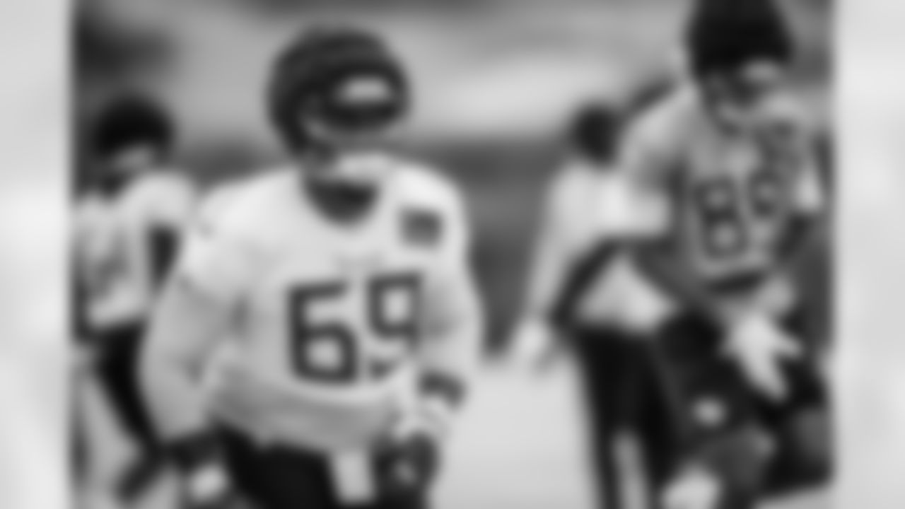 Defensive end Sebastian Joseph-Day #69 of the Tennessee Titans during practice at the Ascension Saint Thomas Sports Park on December 24, 2025 in Nashville, TN. Photo By Beau Brune/Tennessee Titans