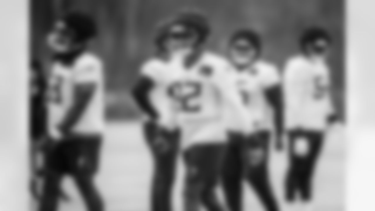 Outside linebacker Jaylen Harrell #92 of the Tennessee Titans during practice at the Ascension Saint Thomas Sports Park on December 24, 2025 in Nashville, TN. Photo By Beau Brune/Tennessee Titans