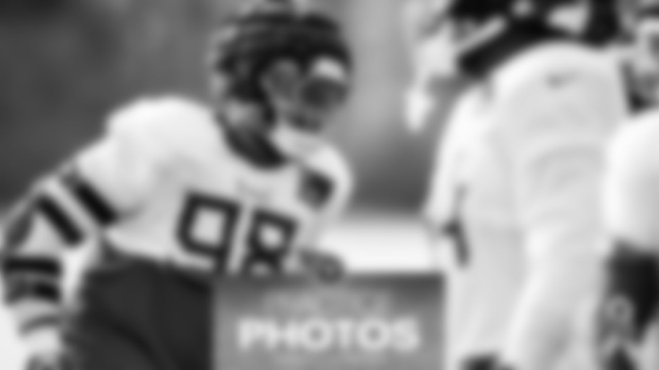 W11_HOUvsTEN_PracticePhotos-Thumbnails