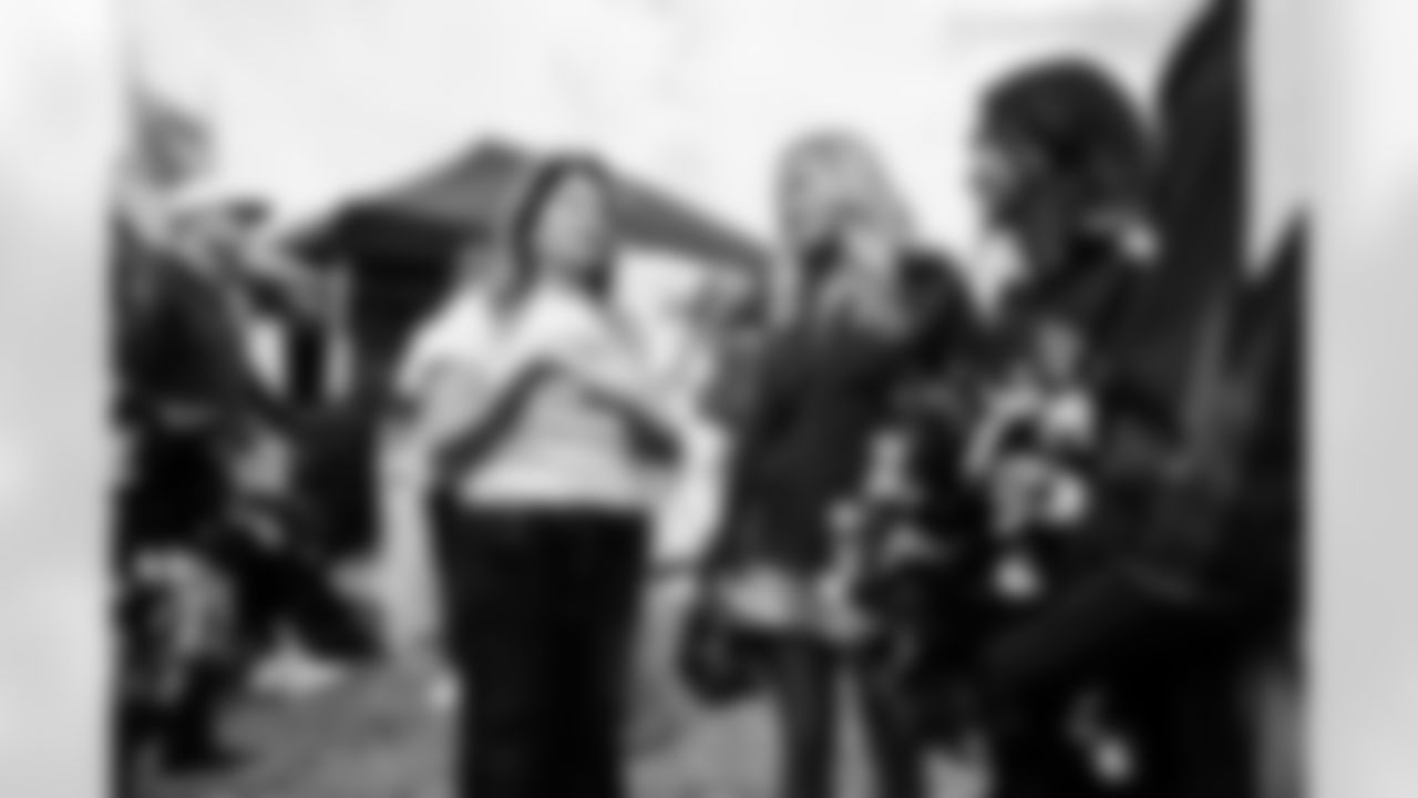 The Tennessee Titans play the New England Patriots at Nissan Stadium on October 19, 2025 in Nashville, TN. Photo By Reily Rogers/Tennessee Titans