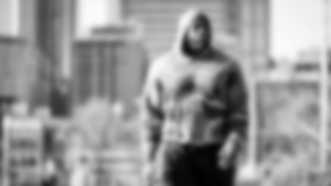 The Tennessee Titans and the Kansas City Chiefs compete at Nissan Stadium on December 21, 2025 in Nashville, TN. Photo By Donald Page/Tennessee Titans