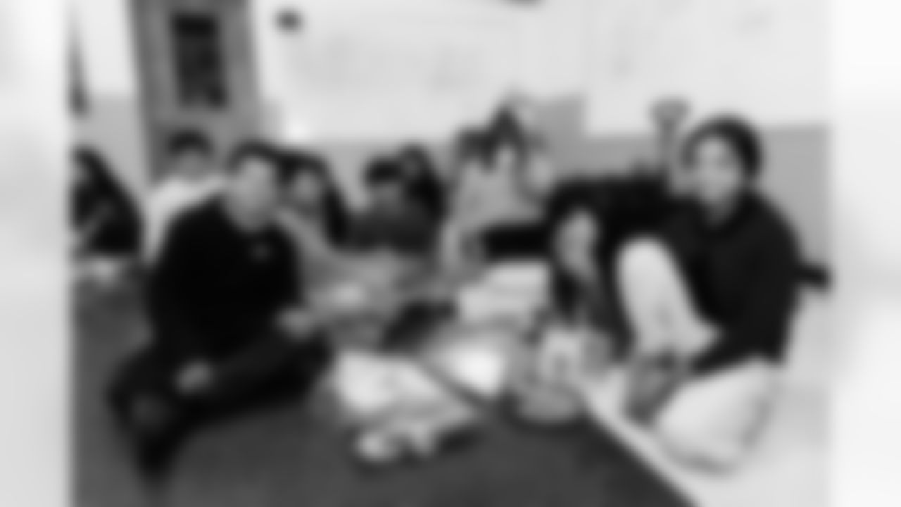 Defensive end Sebastian Joseph-Day #69 of the Tennessee Titans partners with Backfield In Motion to throw a Halloween Party for youth at Amqui Elementary School on October 21, 2025 in Nashville, TN. Photo By Jessie Rogers/Tennessee Titans