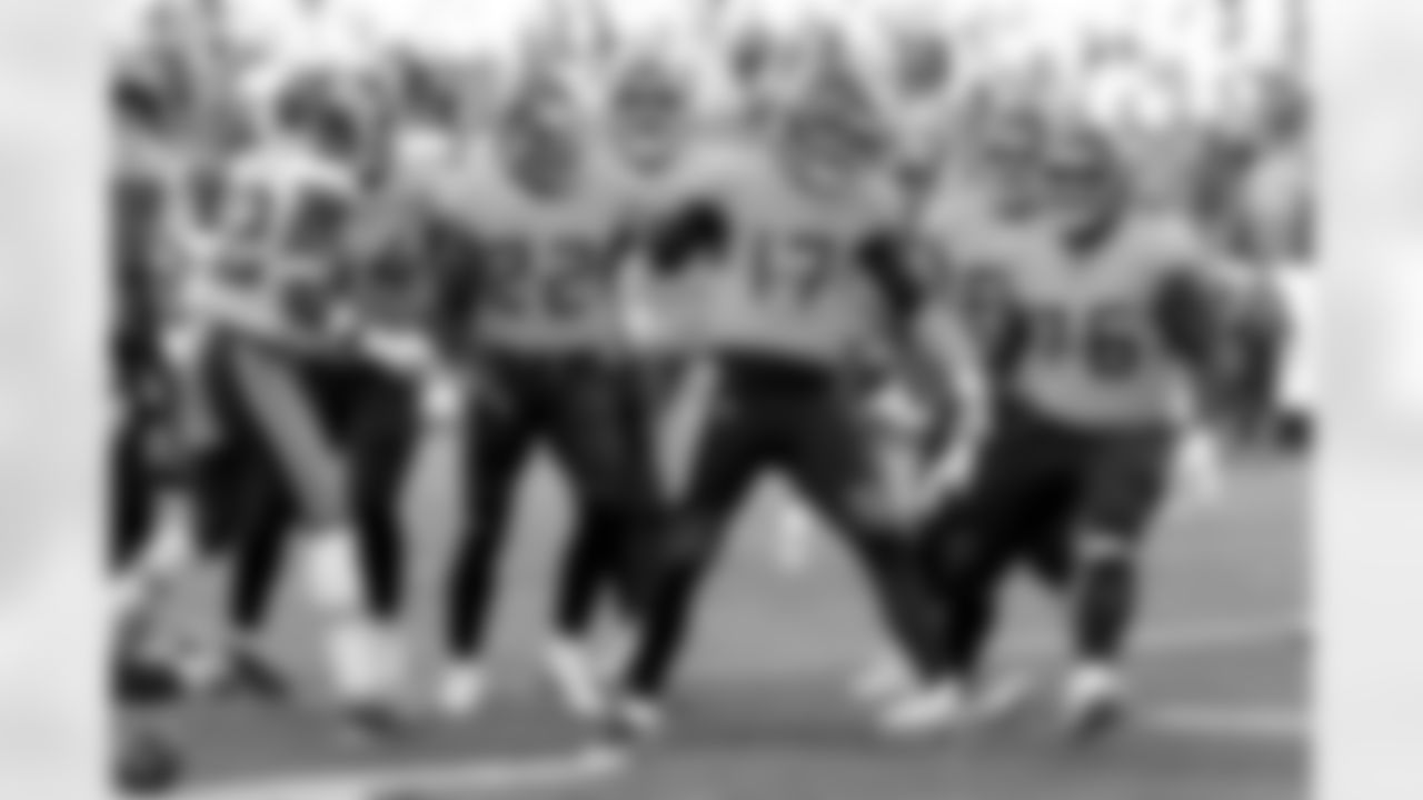 Tennessee Titans quarterback Ryan Tannehill (17) celebrates after scoring a 2-point conversion against the Kansas City Chiefs in the second half of an NFL football game Sunday, Nov. 10, 2019, in Nashville, Tenn. The Titans won 35-32. (AP Photo/James Kenney)