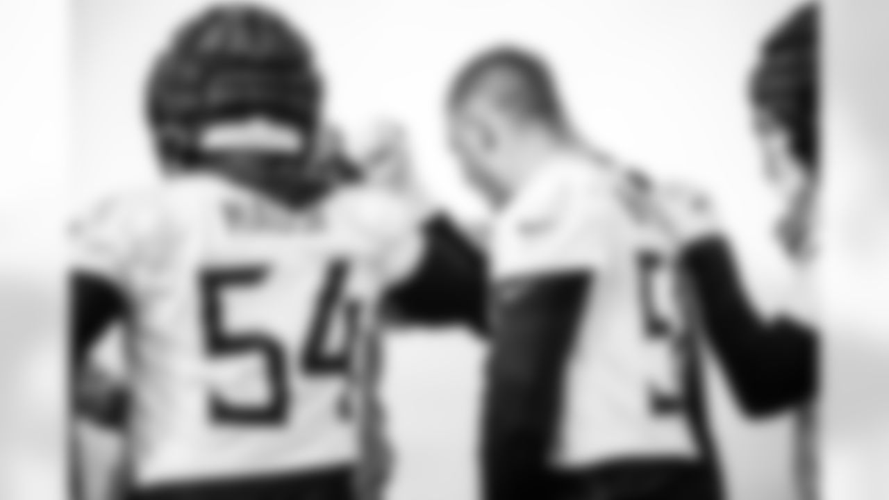 Linebacker Cody Barton #50 of the Tennessee Titans during practice at the Ascension Saint Thomas Sports Park on December 24, 2025 in Nashville, TN. Photo By Beau Brune/Tennessee Titans