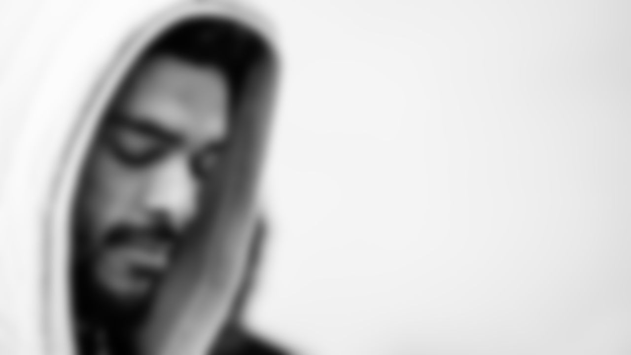 Defensive back Amani Hooker #37 of the Tennessee Titans during the travel day at the Nashville International Airport on December 06, 2025 in Nashville, TN. Photo by Jessie Roger/Tennessee Titans