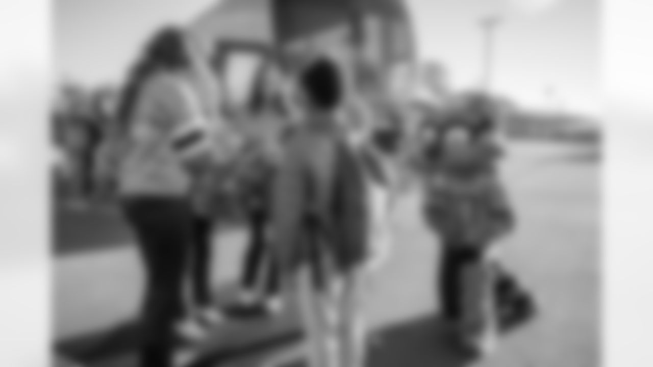 Titan Up Friday Caravan presented by 8th & Roast on November 14, 2025 in Nashville, TN. Photo By Beau Brune/Tennessee Titans