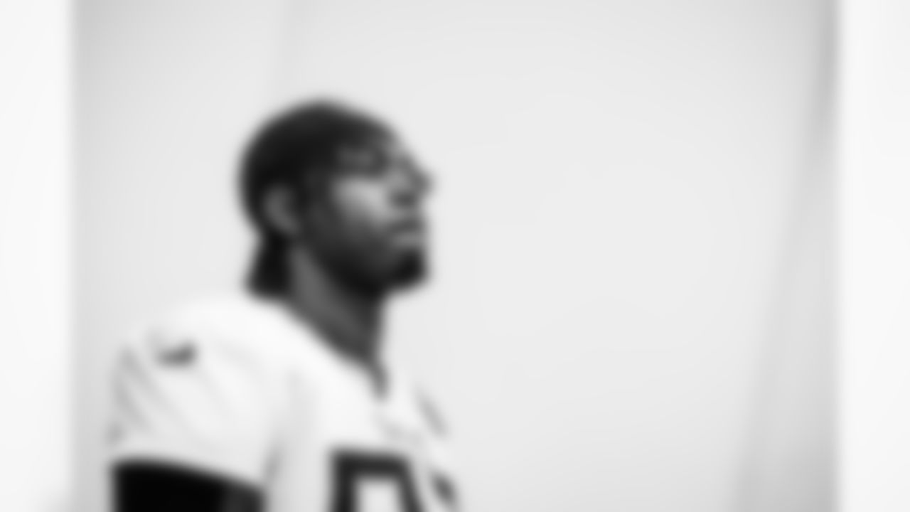 Outside linebacker Jaylen Harrell #92 of the Tennessee Titans during practice in the bubble at the Ascension Saint Thomas Sports Park on December 18, 2025 in Nashville, TN. Photo By Donald Page/Tennessee Titans