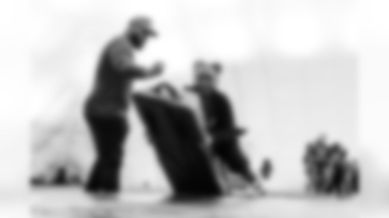 Jeffery Simmons Thanksgiving Event on November 25, 2025 at Ascension Saint Thomas Sports Park in Nashville, TN. Photo By Beau Brune/Tennessee Titans