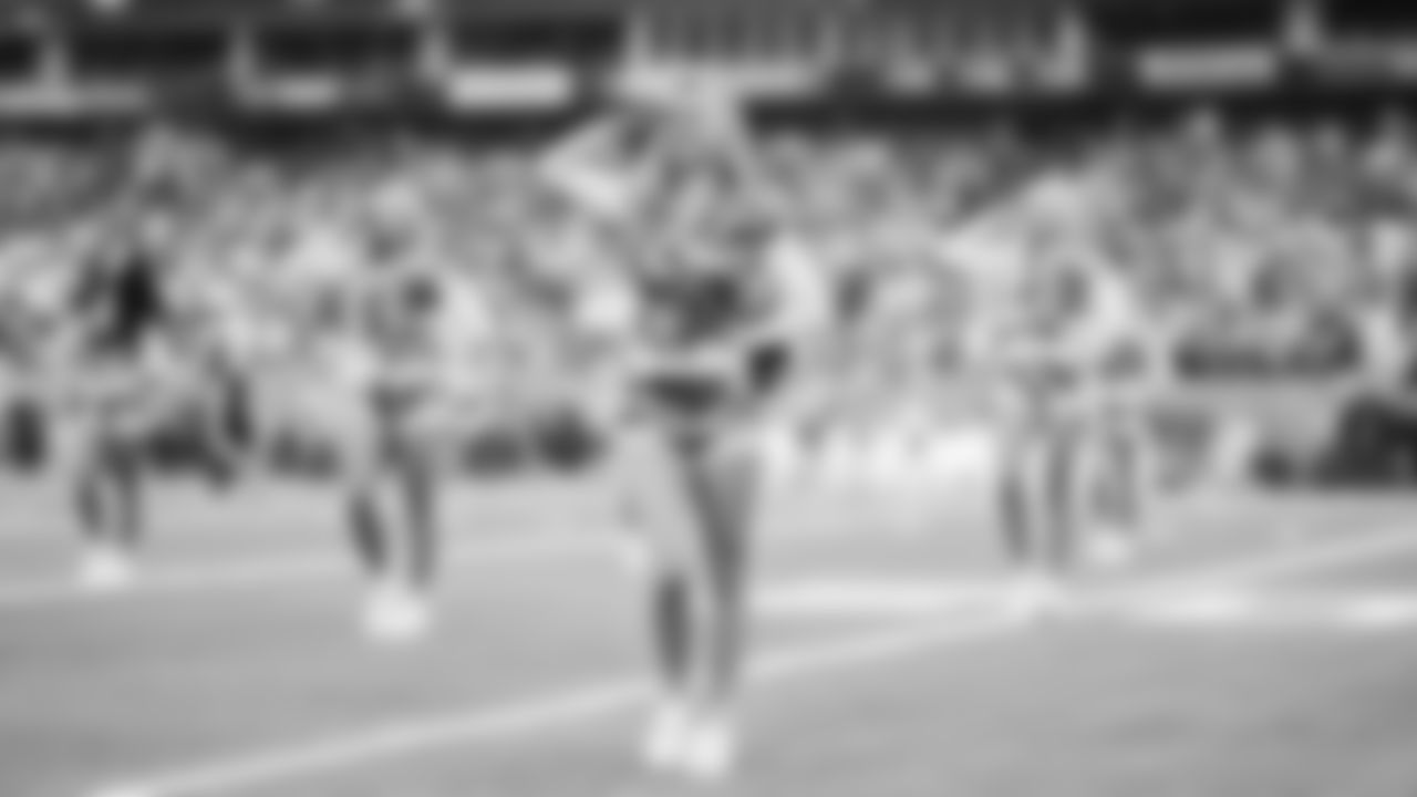 Tennessee Titans Cheerleaders during the game between the Tennessee Titans and the Carolina Panthers at Nissan Stadium on November 26, 2023 in Nashville, TN. Photo By Kaitlyn Hungerford/Tennessee Titans