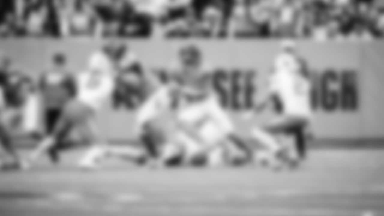 The Tennessee Titans and the Los Angeles Chargers compete at Nissan Stadium on November 02, 2025 in Nashville, TN. Photo B Donald Page/Tennessee Titans