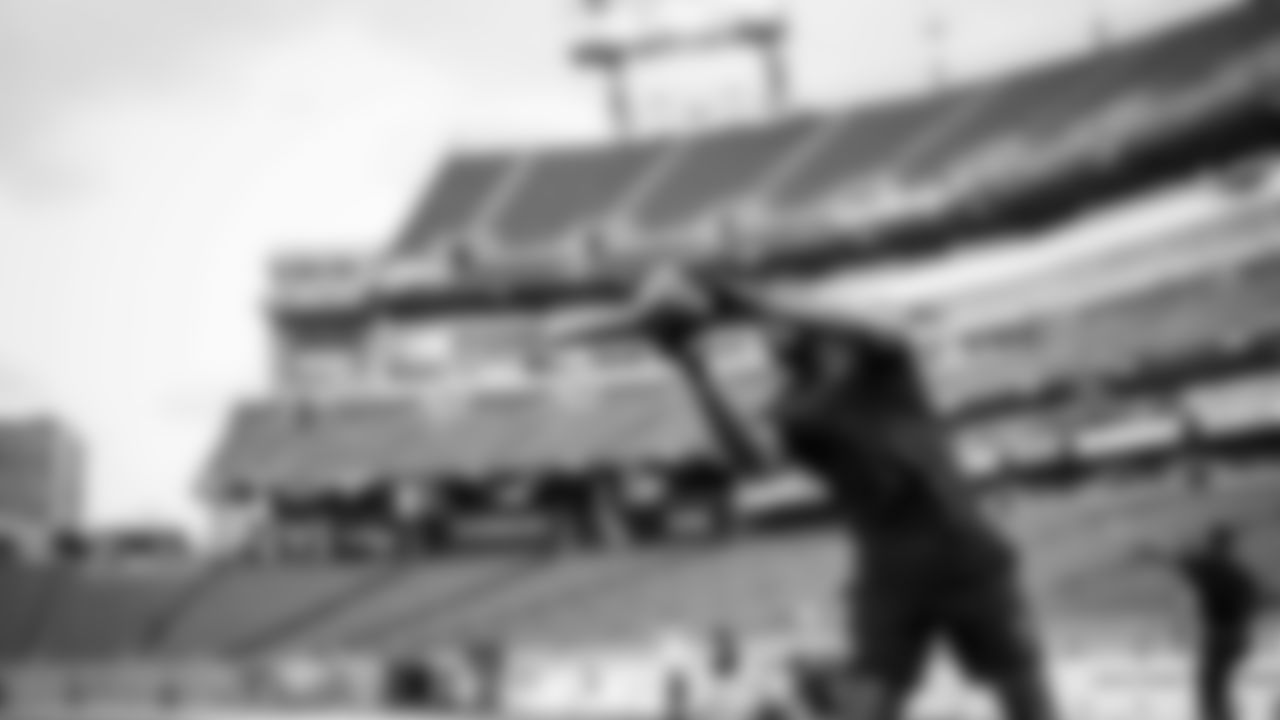 The Tennessee Titans and the New Orleans Saints compete at Nissan Stadium on December 28, 2025 in Nashville, TN. Photo By Jessie RogersTennessee Titans