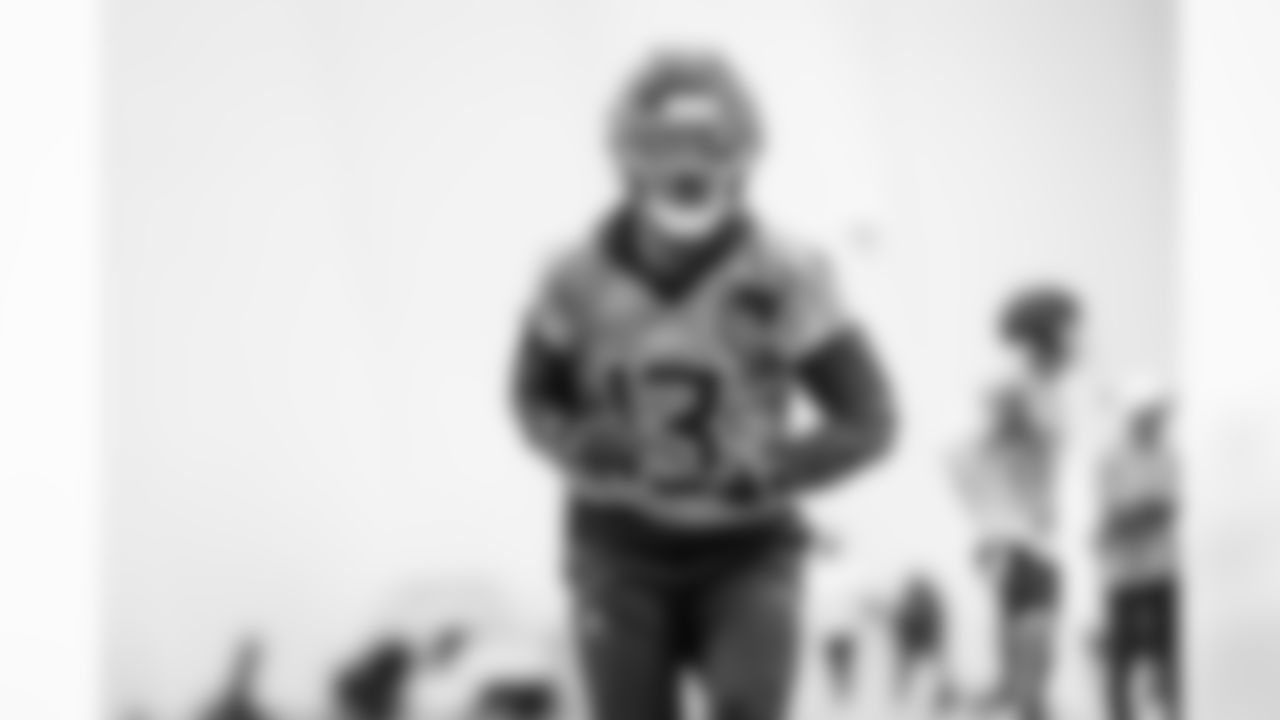 Wide receiver Hal Presley III #81 of the Tennessee Titans during practice in the bubble at the Ascension Saint Thomas Sports Park on October 29, 2025 in Nashville, TN. Photo By Donald Page/Tennessee Titans