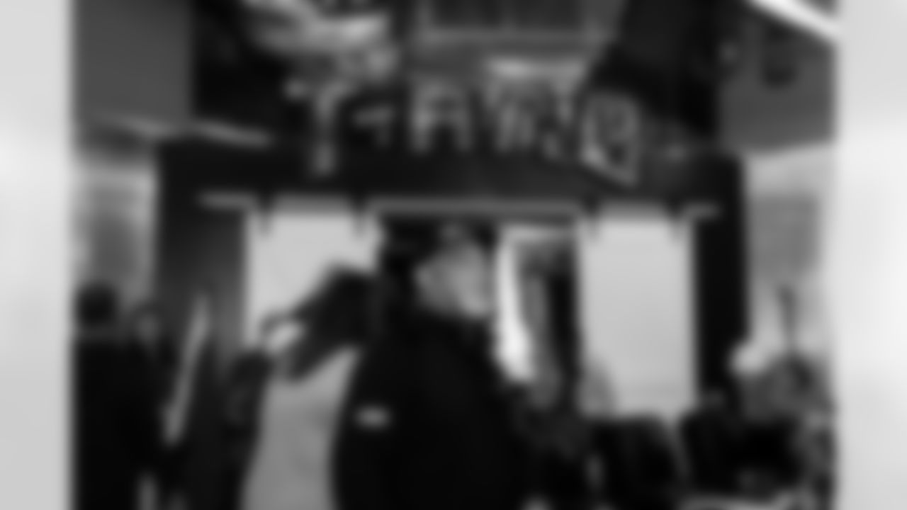 Tennessee Titans host 30 veterans from Wounded Warrior Project for a stadium tour and lunch on November 12, 2025 in Nashville, TN. Photo By Jessie Rogers/Tennessee Titans