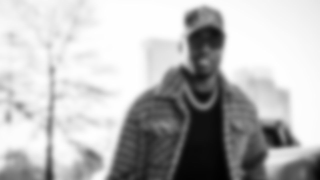 The Tennessee Titans and the Kansas City Chiefs compete at Nissan Stadium on December 21, 2025 in Nashville, TN. Photo By Donald Page/Tennessee Titans