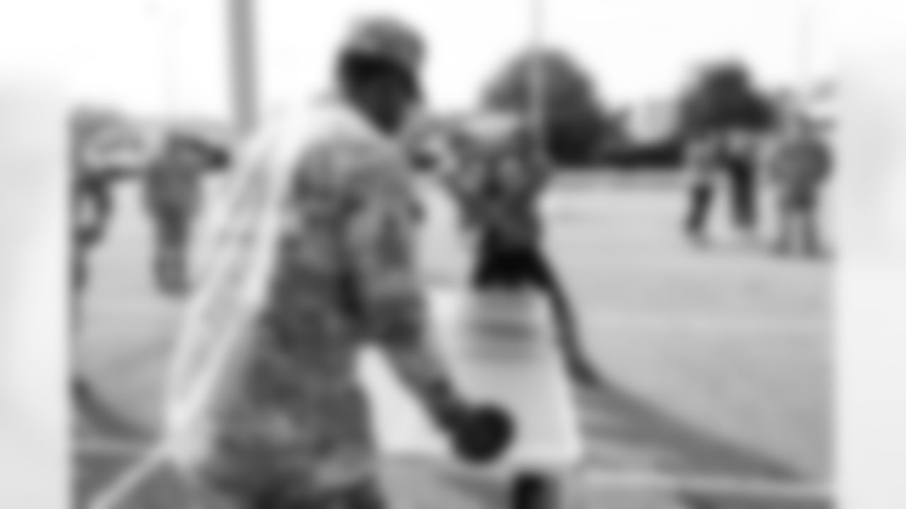 Salute to Service Tailgate on November 13, 2025 in Nashville, TN. Photo By Beau Brune/Tennessee Titans