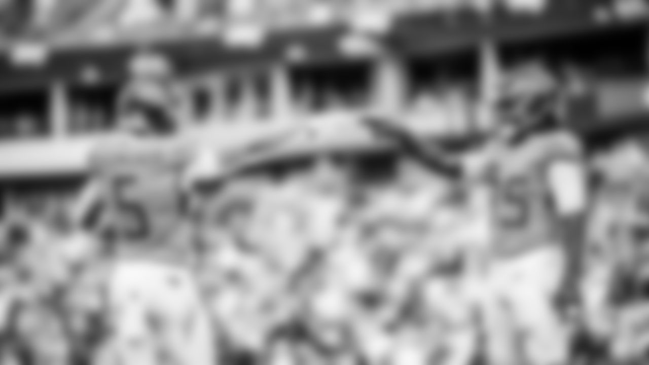 The Tennessee Titans and the New Orleans Saints compete at Nissan Stadium on December 28, 2025 in Nashville, TN. Photo By Donald PageTennessee Titans