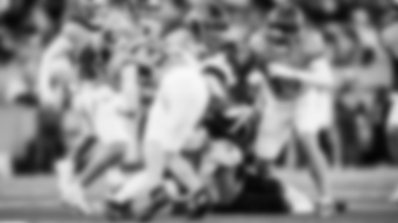 The Tennessee Titans and the Jacksonville Jaguars compete at Nissan Stadium on November 30, 2025 in Nashville, TN. Photo By Jessie Rogers/Tennessee Titans