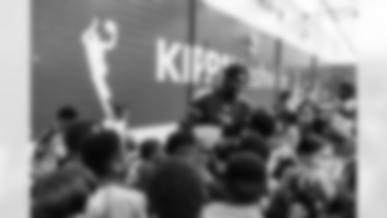 Take A Titan To School at KIPP Nashville College Prep Elemantary on October 28, 2025 in Nashville, TN. Photo By Jessie Rogers/Tennessee Titans