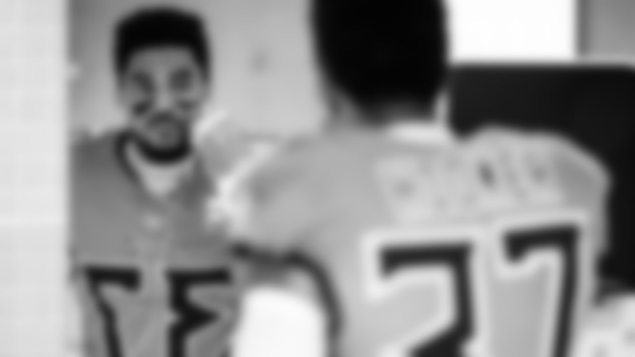 Defensive back Amani Hooker #37 of the Tennessee Titans in the locker room during the game between the Tennessee Titans and the New England Patriots at Nissan Stadium on October 19, 2025 in Nashville, TN. Photo By Tennessee Titans