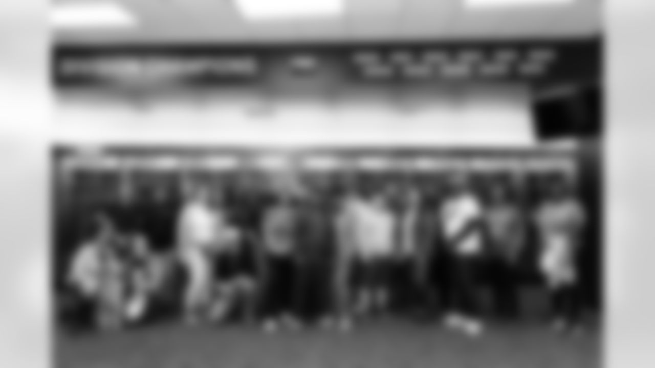 Tennessee Titans host 30 veterans from Wounded Warrior Project for a stadium tour and lunch on November 12, 2025 in Nashville, TN. Photo By Jessie Rogers/Tennessee Titans