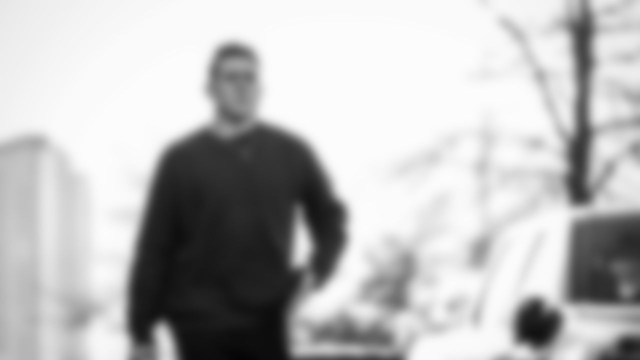 The Tennessee Titans and the Kansas City Chiefs compete at Nissan Stadium on December 21, 2025 in Nashville, TN. Photo By Donald Page/Tennessee Titans