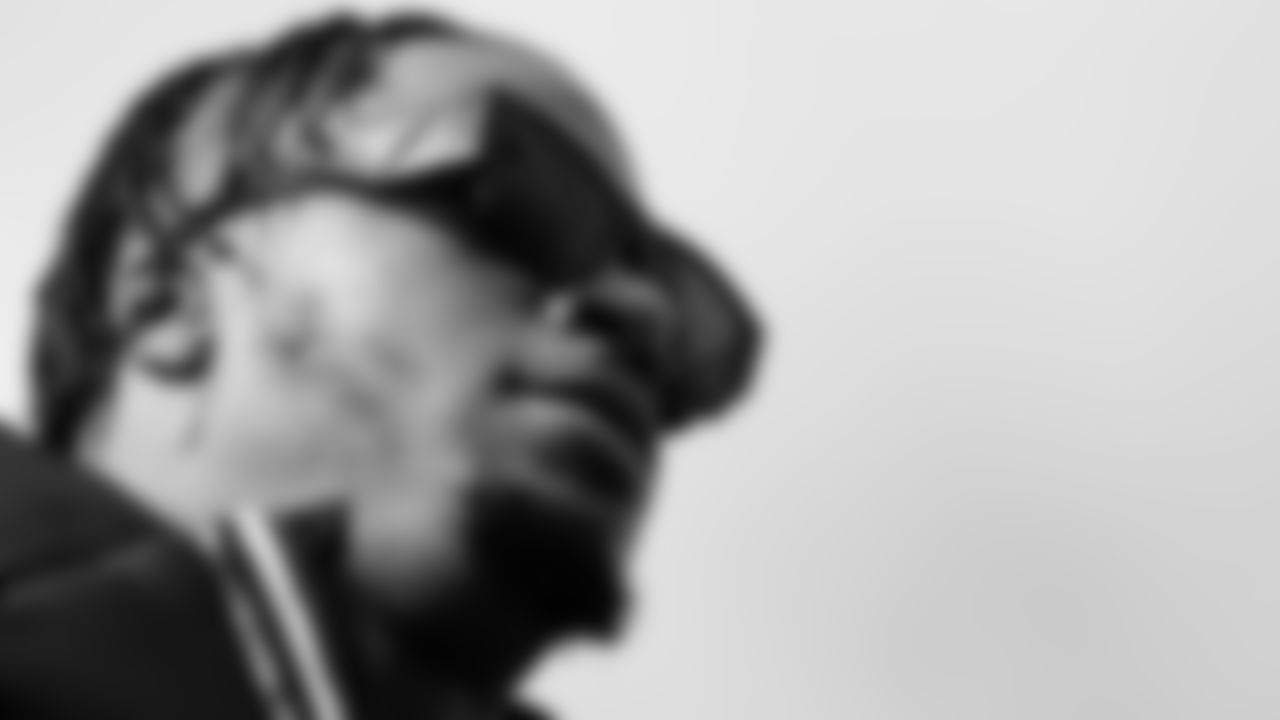 Linebacker Cedric Gray #33 of the Tennessee Titans during the travel day at the Nashville International Airport on December 06, 2025 in Nashville, TN. Photo by Jessie Roger/Tennessee Titans