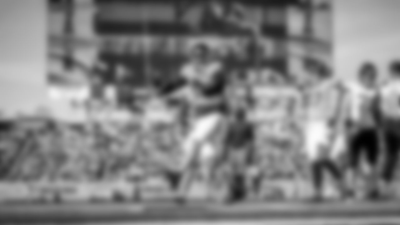 The Tennessee Titans and the Jacksonville Jaguars compete at Nissan Stadium on November 30, 2025 in Nashville, TN. Photo By Beau Brune/Tennessee Titans