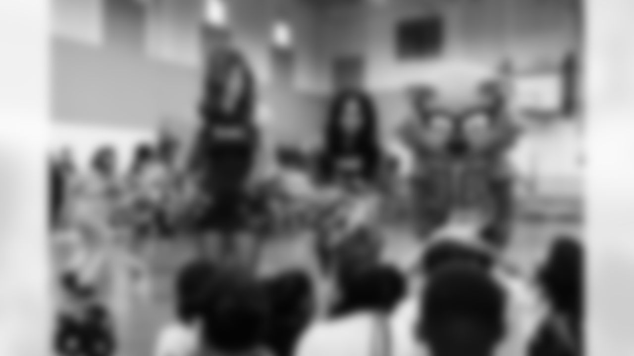 Defensive end Sebastian Joseph-Day #69 of the Tennessee Titans partners with Backfield In Motion to throw a Halloween Party for youth at Amqui Elementary School on October 21, 2025 in Nashville, TN. Photo By Jessie Rogers/Tennessee Titans