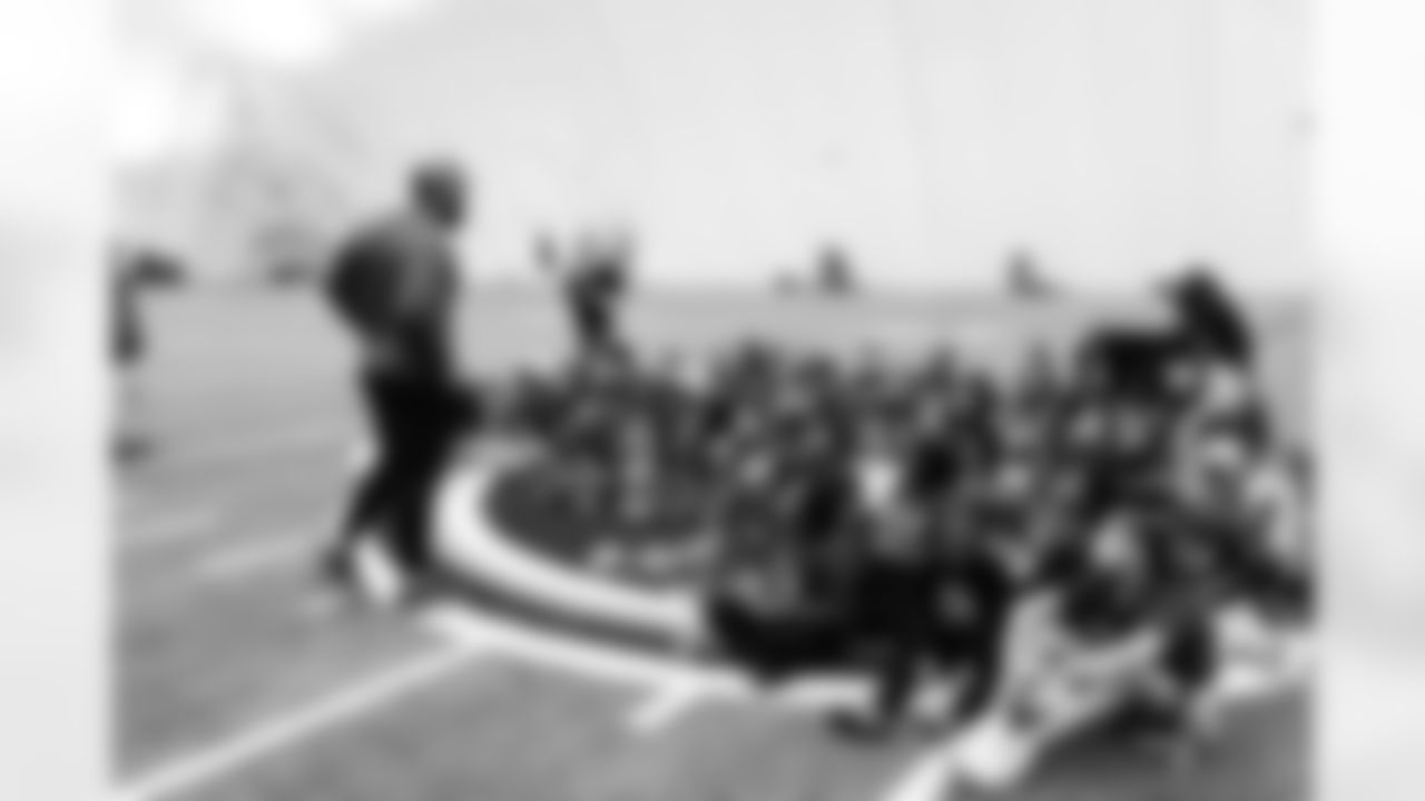 Jeffery Simmons Thanksgiving Event on November 25, 2025 at Ascension Saint Thomas Sports Park in Nashville, TN. Photo By Beau Brune/Tennessee Titans