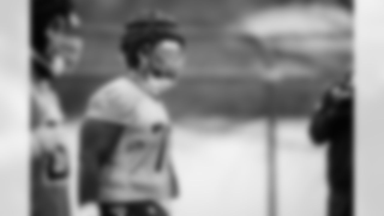 Center Lloyd Cushenberry III #79 of the Tennessee Titans during practice at the Ascension Saint Thomas Sports Park on December 10, 2025 in Nashville, TN. Photo By Donald Page/Tennessee Titans